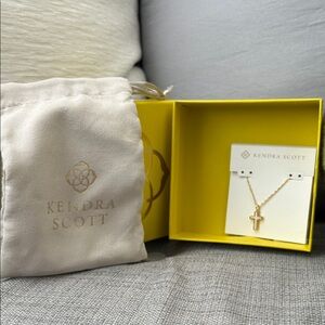 Kendra Scott Gold Cross Pendant Necklace
